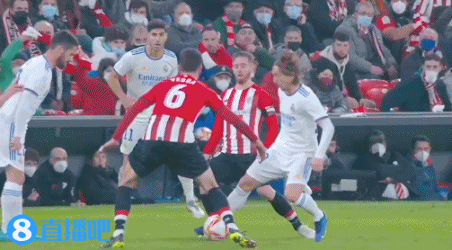 百家乐玩久了，判断越来越少（久玩百家乐，理性判断渐退）