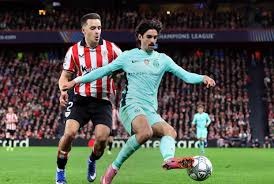 德扑河牌：诈唬捕捉的频率平衡。（德州扑克河牌：平衡抓诈唬的频率）