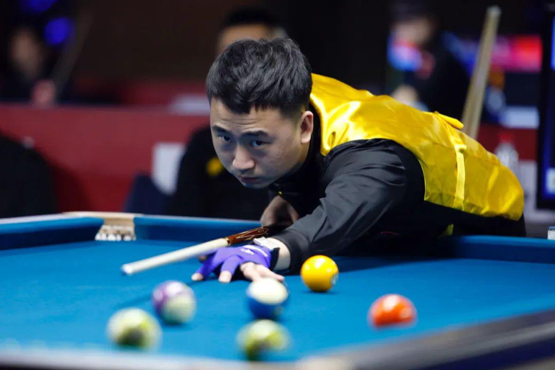 员中的任何 员中的任何